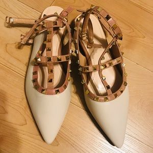 NWB Cream, pink & gold strappy flat sandals